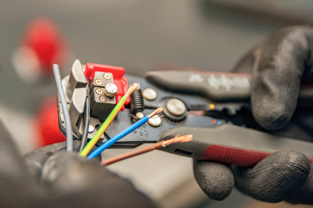 Best Local Electrician Companies  in , CT